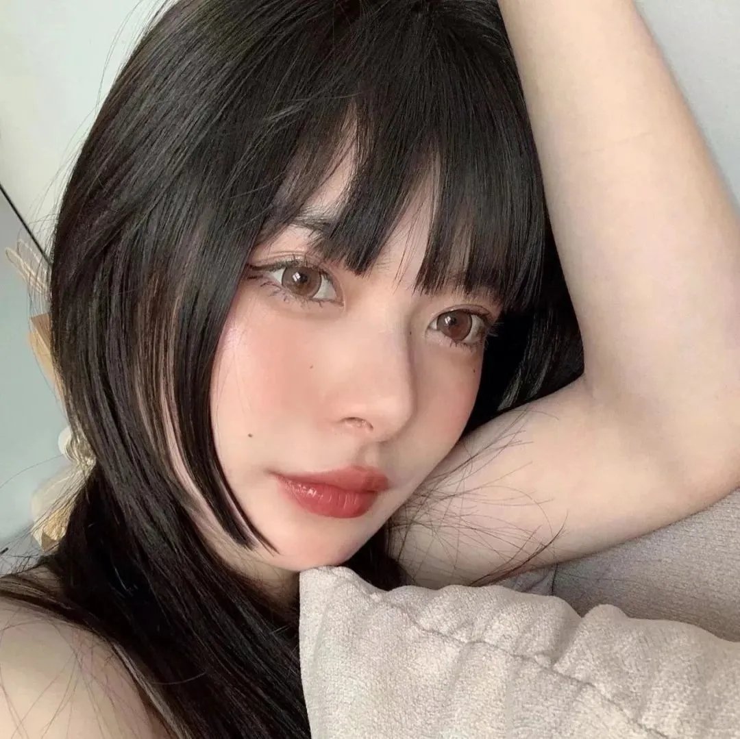 这个男人有点色